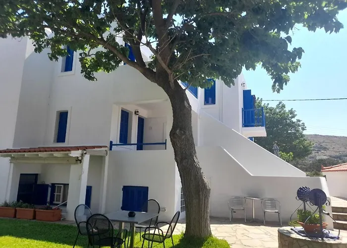 Restia Apartment Agios Petros (Andros)