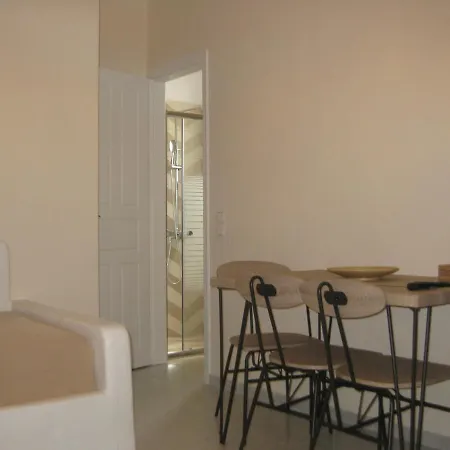 Restia Beachfront Appartement