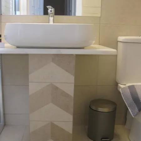 Restia Beachfront Appartement