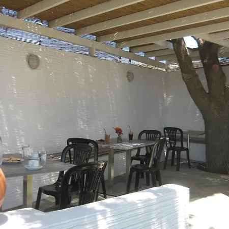 Restia Beachfront *