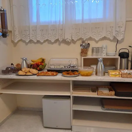 Restia Beachfront Appartement Áyios Pétros