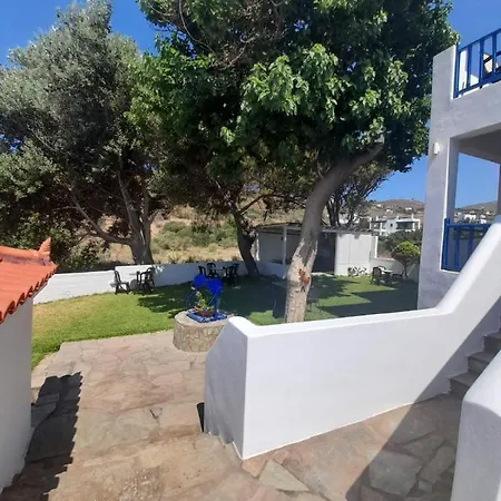 Restia Beachfront Appartement Áyios Pétros