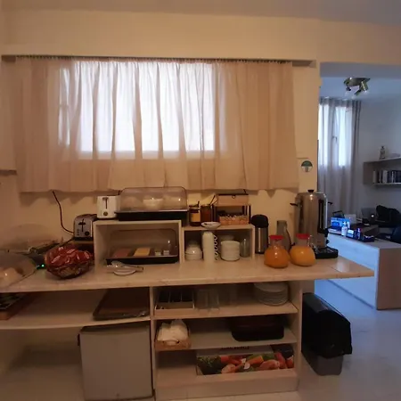 Restia * Áyios Pétros