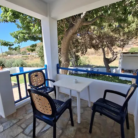 Restia Agios Petros (Andros)