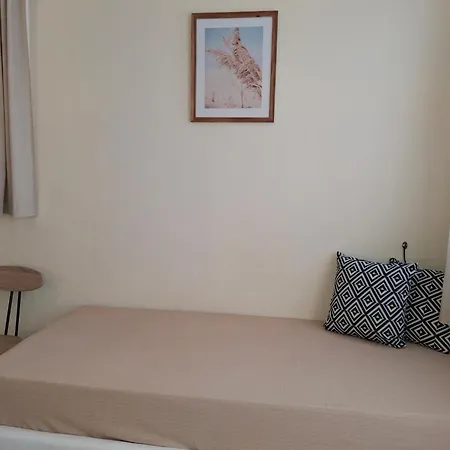 Restia Apartment Agios Petros (Andros)