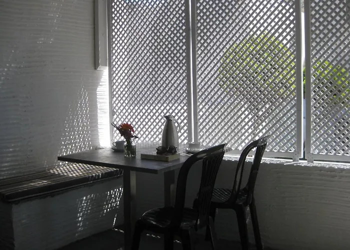 Restia * Áyios Pétros