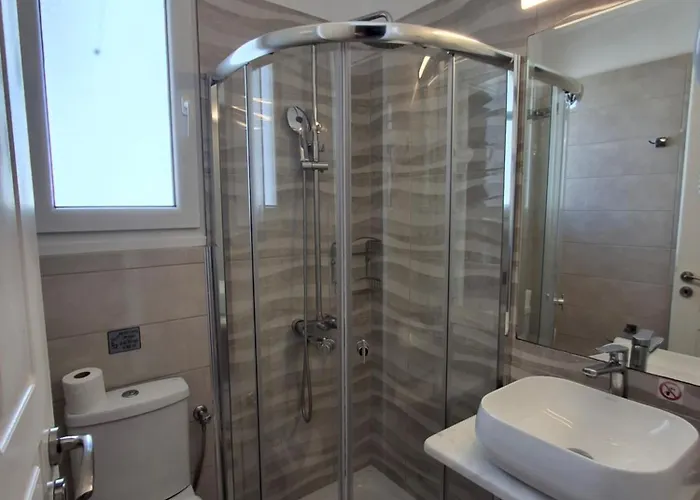 Restia * Áyios Pétros